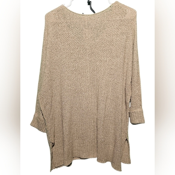 Ee:some Women's V-Neck Sweater in Beige NWT Size M/L 28 PTP - Picture 2 of 3
